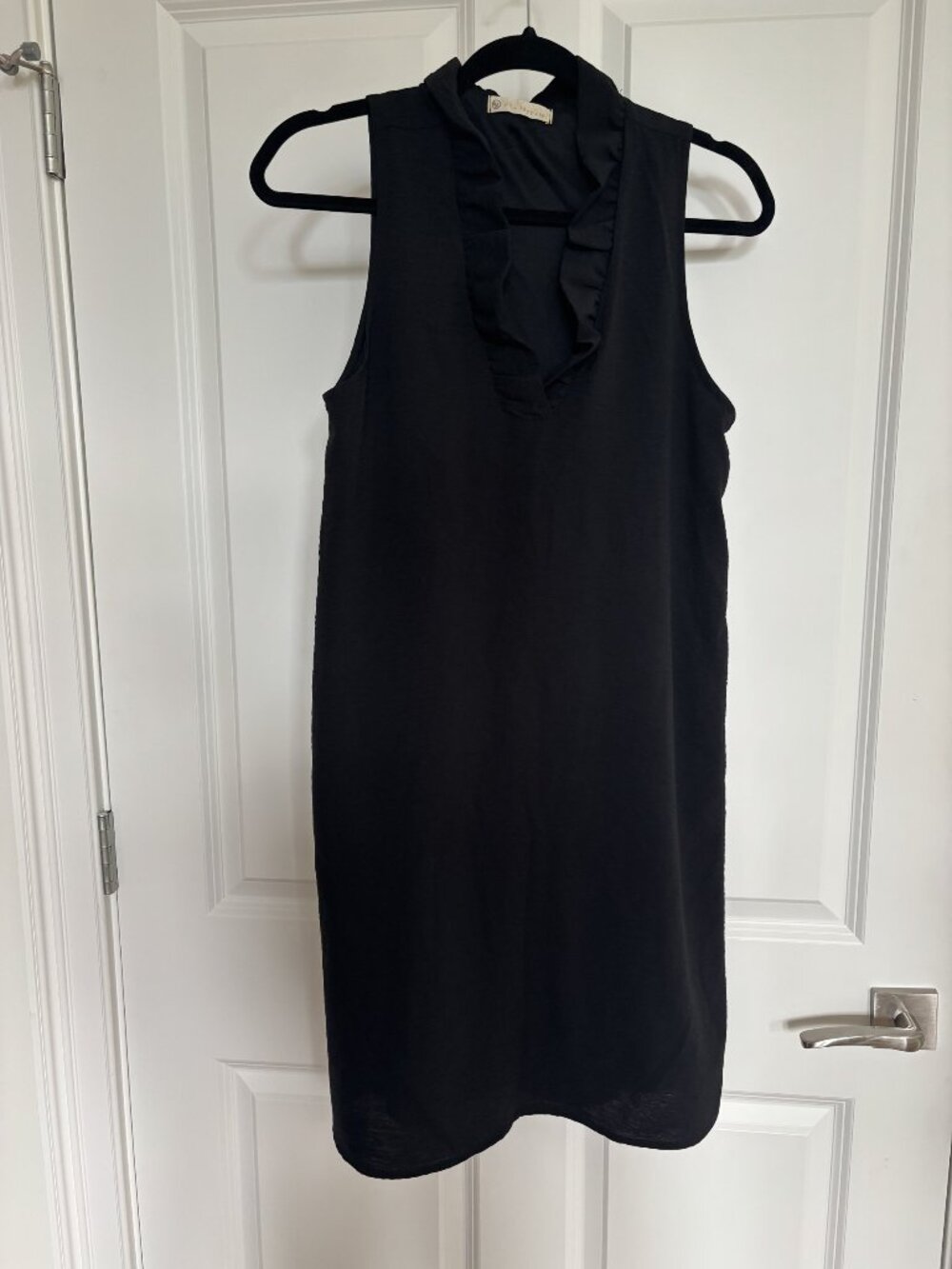 FSL Apparel Black Sleeveless Ruffle Neck Shift Dress, Size S